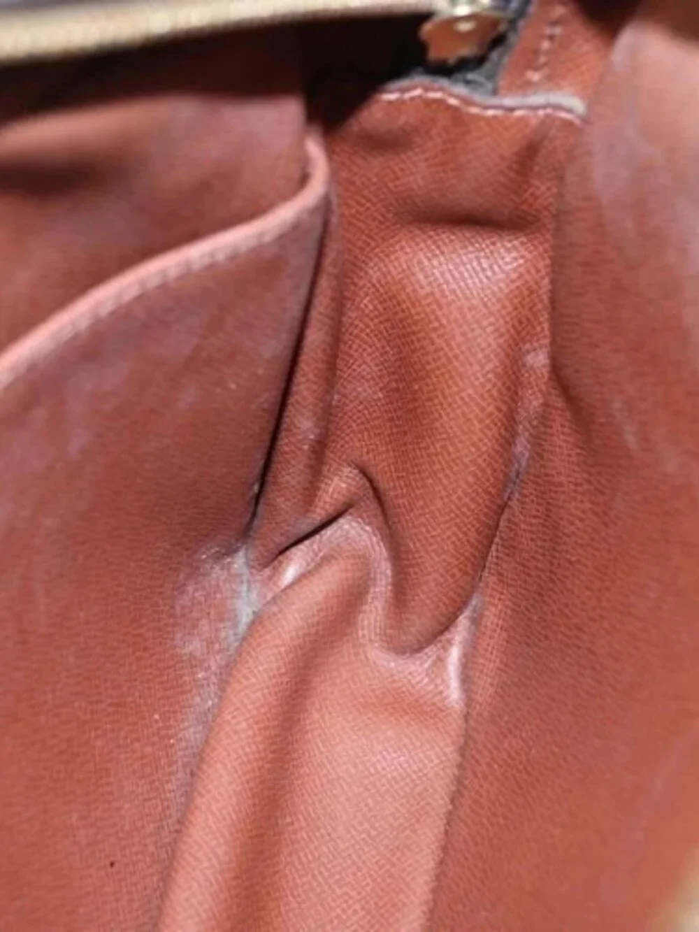 LOUIS VUITTON Monogram Compiegne 23 Clutch Bag M51847 LV Auth 85921 - Picture 13 of 15